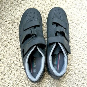 Shimano Cycling Show with Cleat Size 44 (11.2)